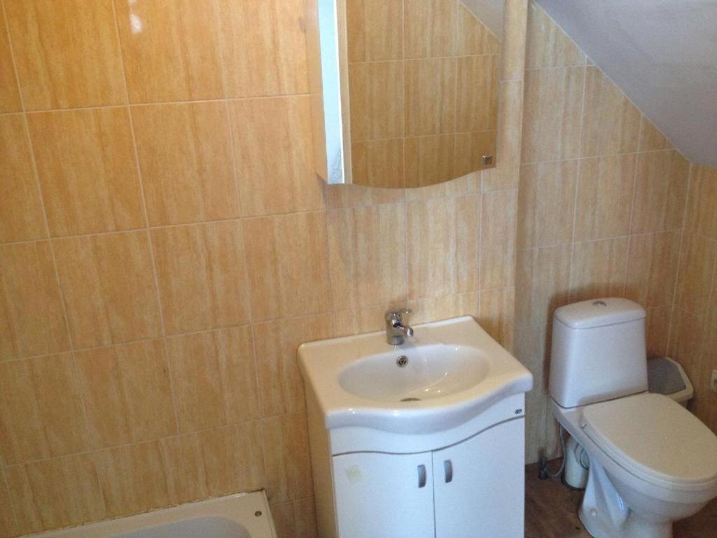 Pirtis Prie Neries Jonava Hotell Eksteriør bilde